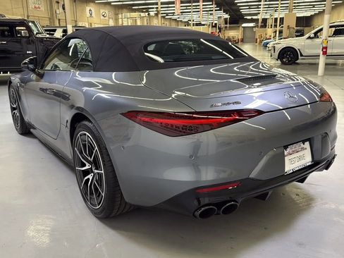 Used 2025 Mercedes-Benz SL 43 AMG image 6