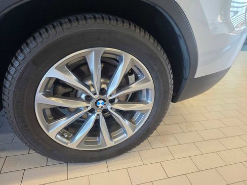 Used 2019 BMW X3 xDrive30i w/ Driving Assistance Package image 9