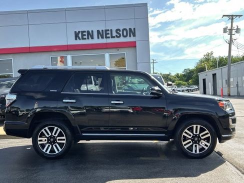 Used 2021 Toyota 4Runner Limited AWD/4WD image 14