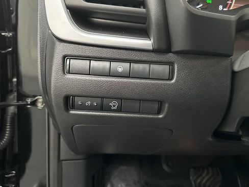 Certified 2023 Nissan Rogue SV AWD/4WD image 25