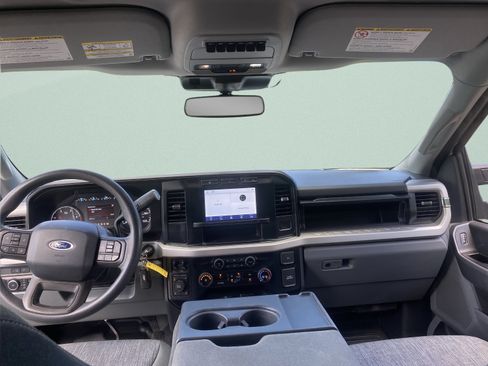 Used 2023 Ford F350 XLT w/ FX4 Off-Road Package AWD/4WD image 15