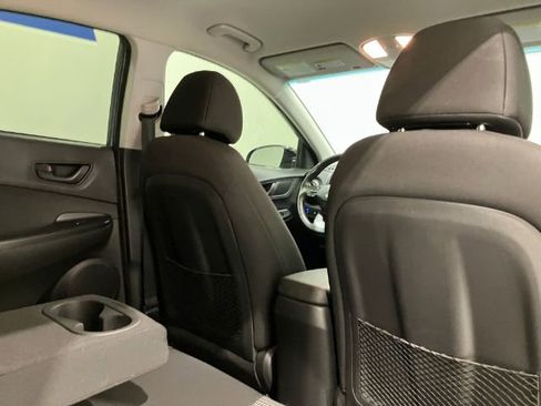 Used 2019 Hyundai Kona SEL FWD image 29
