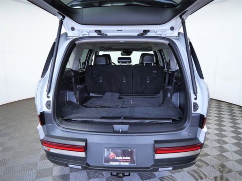 Used 2025 Hyundai Santa Fe Limited image 10