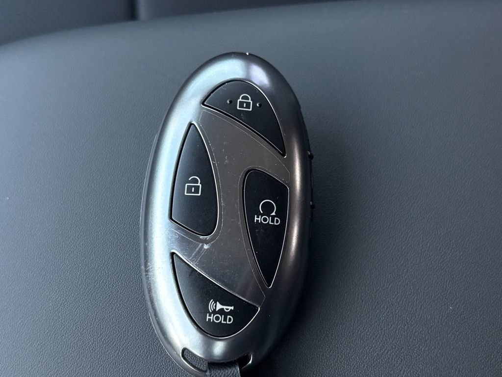 New 2026 Hyundai Kona Limited FWD image 32