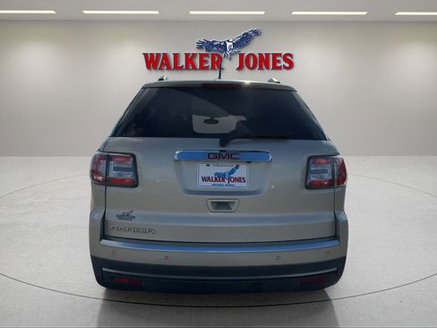 Used 2016 GMC Acadia SLT image 4