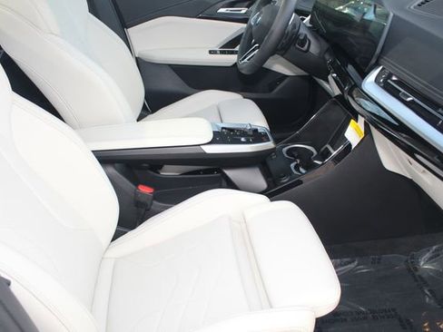 Used 2026 BMW X1 xDrive28i image 24