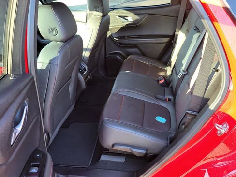 Used 2022 Chevrolet Blazer RS w/ Enhanced Convenience Package image 13