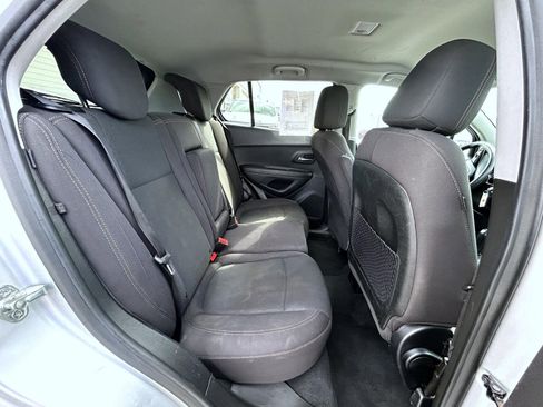 Certified 2019 Chevrolet Trax LS w/ Tint and Cruise Package AWD/4WD image 19