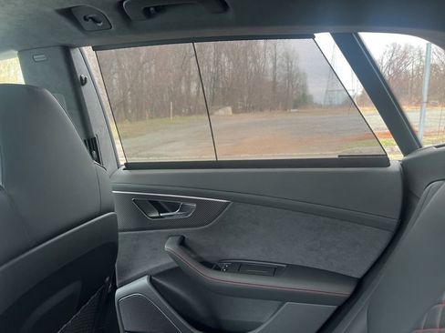 Used 2025 Audi SQ8 Prestige image 7