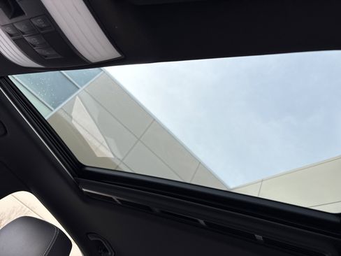 Used 2016 Mercedes-Benz E 350 E 350 Sport image 28