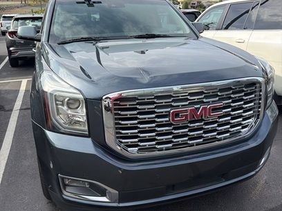 Used 2019 GMC Yukon XL Denali w/ Denali Ultimate Package
