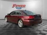 Used 2014 Volkswagen Passat 1.8T SE image 3