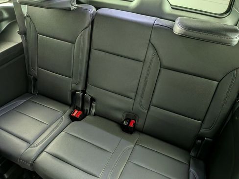 Certified 2023 Chevrolet Tahoe Z71 w/ Z71 Off-Road Package image 37