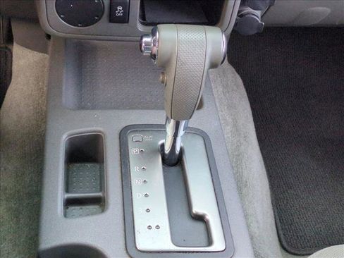 Used 2016 Nissan Frontier SV image 10