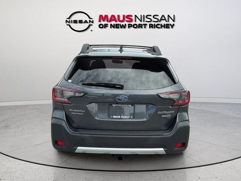 Used 2024 Subaru Outback Limited AWD/4WD image 9