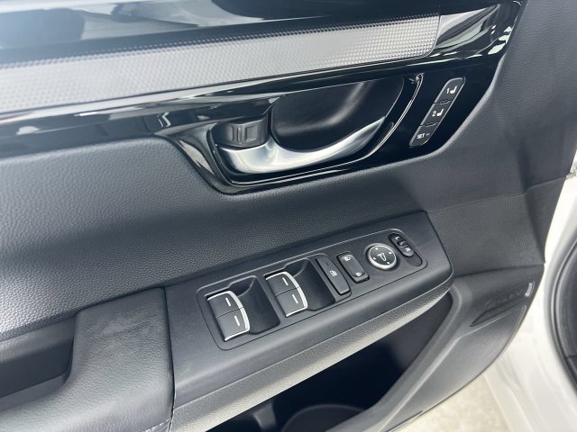Used 2025 Honda CR-V EX-L image 23