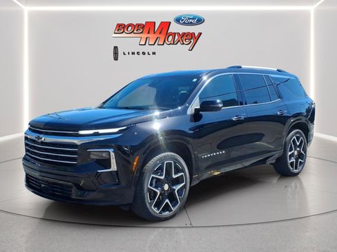 Used 2025 Chevrolet Traverse High Country w/ LPO, Floor Liner Package image 1