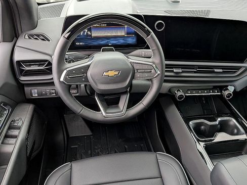 New 2026 Chevrolet Silverado EV LT w/ Premium Package image 30