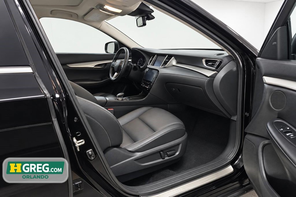 Used 2021 INFINITI QX50 Luxe FWD image 11