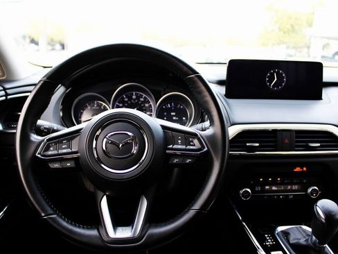 Used 2023 MAZDA CX-9 Touring image 30