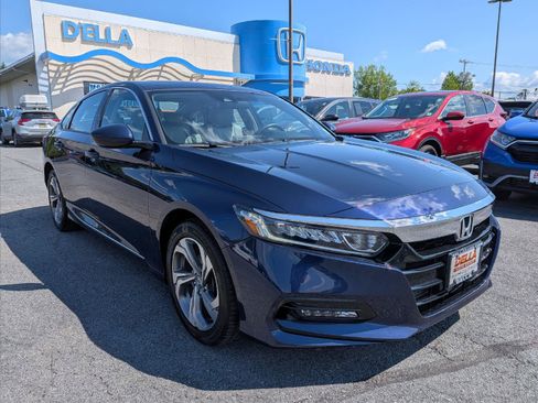 Used 2019 Honda Accord EX image 4