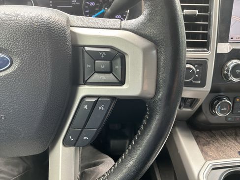 Used 2019 Ford F250 Lariat w/ Lariat Ultimate Package AWD/4WD image 20