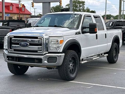 Used 2016 Ford F250 XLT AWD/4WD image 4