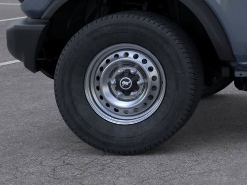 New 2025 Ford Bronco 4-Door AWD/4WD image 21