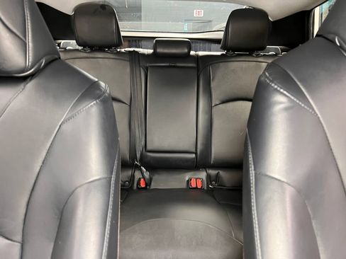 Used 2019 Toyota Prius XLE FWD image 20