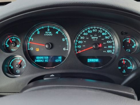 Used 2014 GMC Yukon Denali image 29