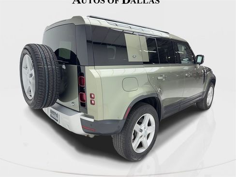 Used 2022 Land Rover Defender 110 SE image 10