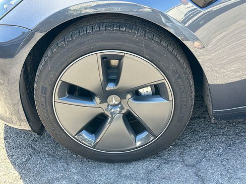 Used 2023 Tesla Model 3 Standard Range image 21