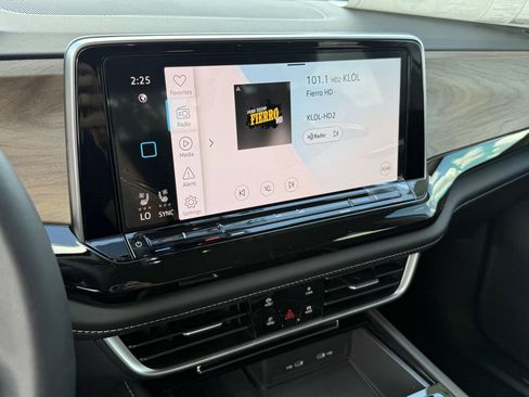 New 2026 Volkswagen Atlas SE image 18