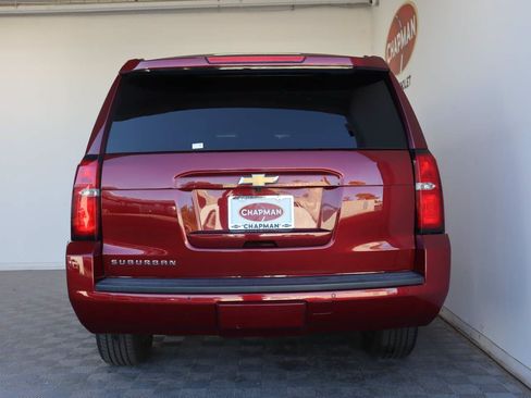 Certified 2020 Chevrolet Suburban LT AWD/4WD image 6