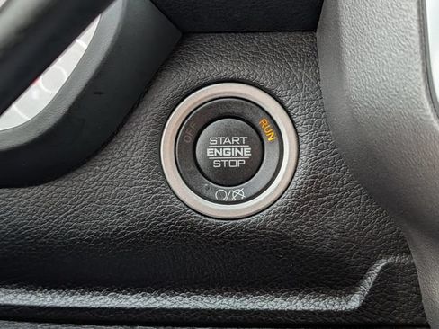 Used 2024 RAM 2500 Big Horn AWD/4WD image 18