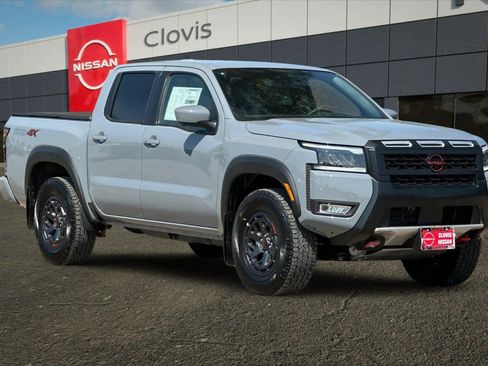 New 2026 Nissan Frontier PRO-4X w/ Pro-4x Convenience Package image 10