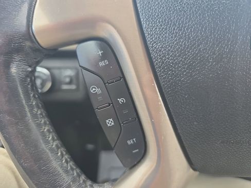 Used 2015 GMC Acadia Denali AWD/4WD image 30