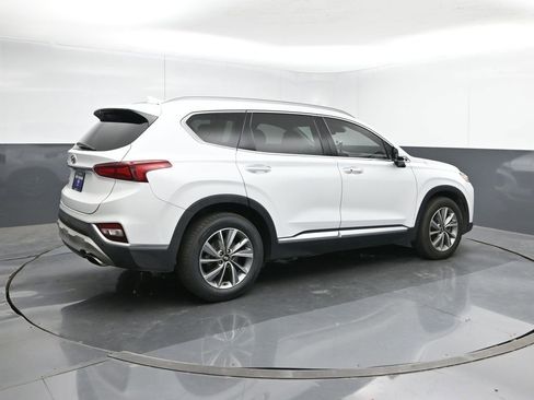 Used 2019 Hyundai Santa Fe Limited image 5