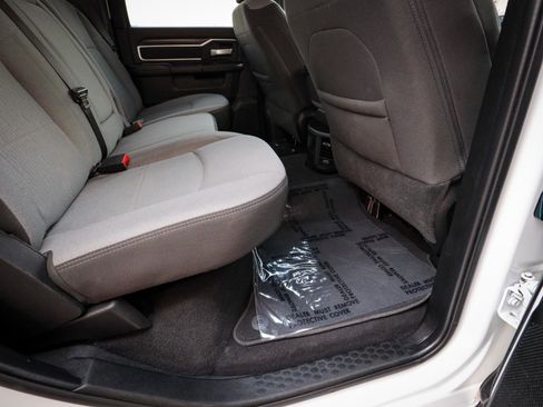 Used 2024 RAM 3500 Big Horn image 27