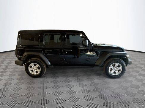 Used 2022 Jeep Wrangler Unlimited Sport w/ Sun And Sound Package AWD/4WD image 5