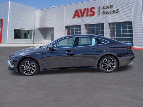Used 2025 Hyundai Sonata SEL FWD image 10