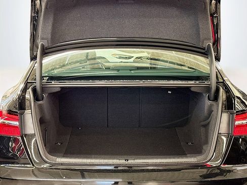 Used 2025 Audi A6 Premium Plus w/ Premium Plus Package image 21