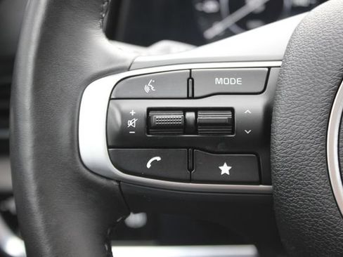 Certified 2023 Kia Sportage X-Pro AWD/4WD image 16