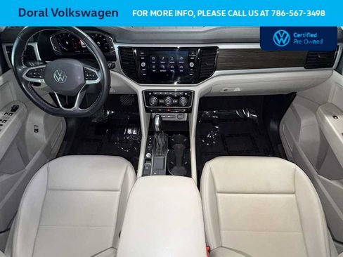 Used 2023 Volkswagen Atlas SE w/ Panoramic Sunroof Package FWD image 24