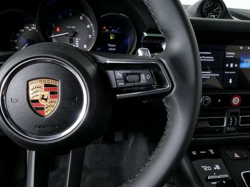 New 2026 Porsche Macan image 11