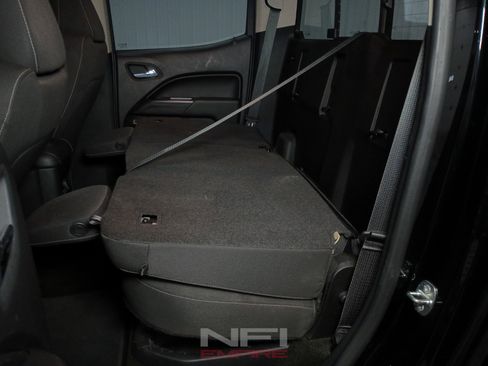 Used 2017 Chevrolet Colorado LT w/ LT Convenience Package AWD/4WD image 36