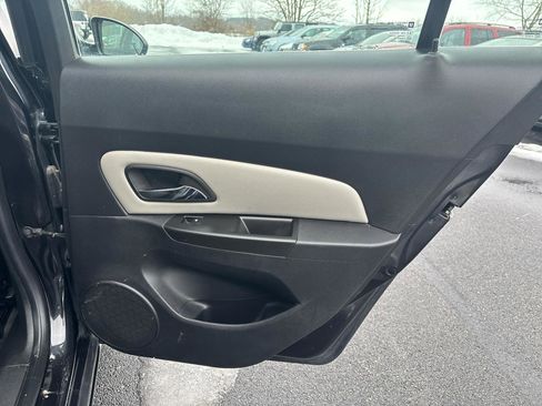 Used 2012 Chevrolet Cruze LS image 20
