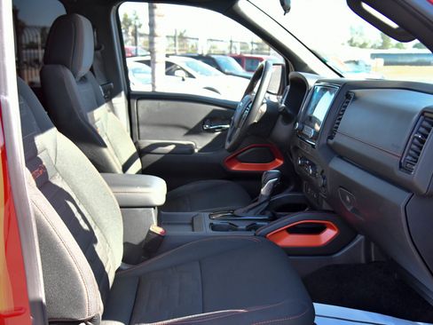 Used 2023 Nissan Frontier Pro-X w/ Technology Package image 47