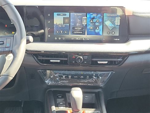 New 2026 Nissan Kicks SR w/ SR Premium Package image 9