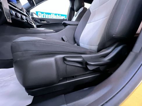 Used 2024 Chevrolet Trax RS w/ Driver Confidence Package FWD image 13